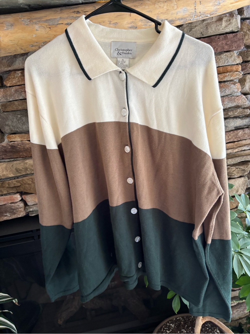 Eclectic grandpa vtg XL Cream, Brown & Dark Green Colorblock Button-Up Sweater